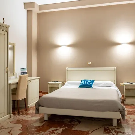 Hotiday Aparthotel